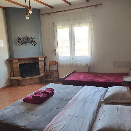 Alexandros Guesthouse ออร์มา ภายนอก รูปภาพ